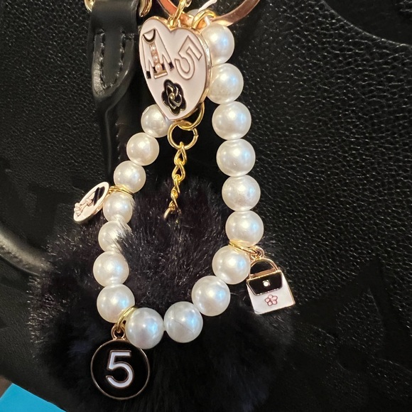 Handmade 3 in 1 - purse charm, bracelet, keychain - Picture 3 of 5